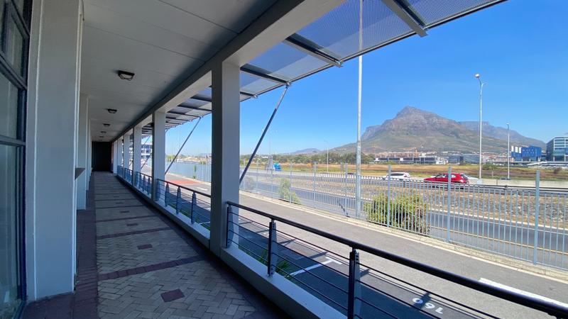 To Let commercial Property for Rent in Maitland Western Cape
